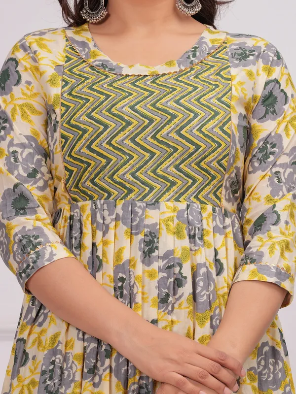 Lahriya_patkha_cotton__maternity_and_feeding_kurti