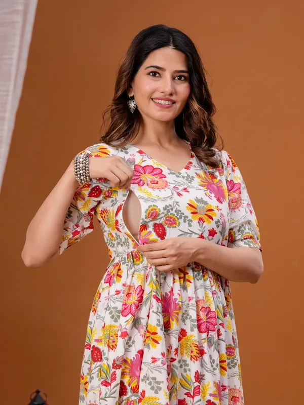 Nayra_cotton_maternity_and_feeding_kurti_combo_Of_2