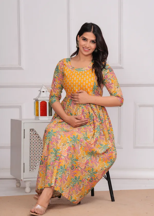 Peach_corn_Cotton_Printed_Maternity_And_Feeding_Kurti_Combo_Of_2