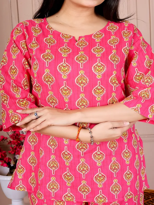 Pink_paan_blosom__cotton_cord_set