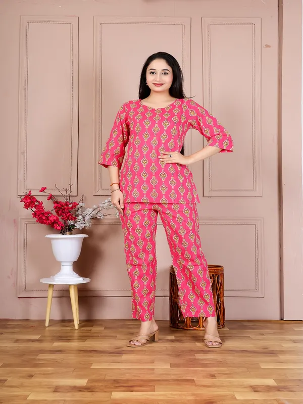 Pink_paan_blosom__cotton_cord_set