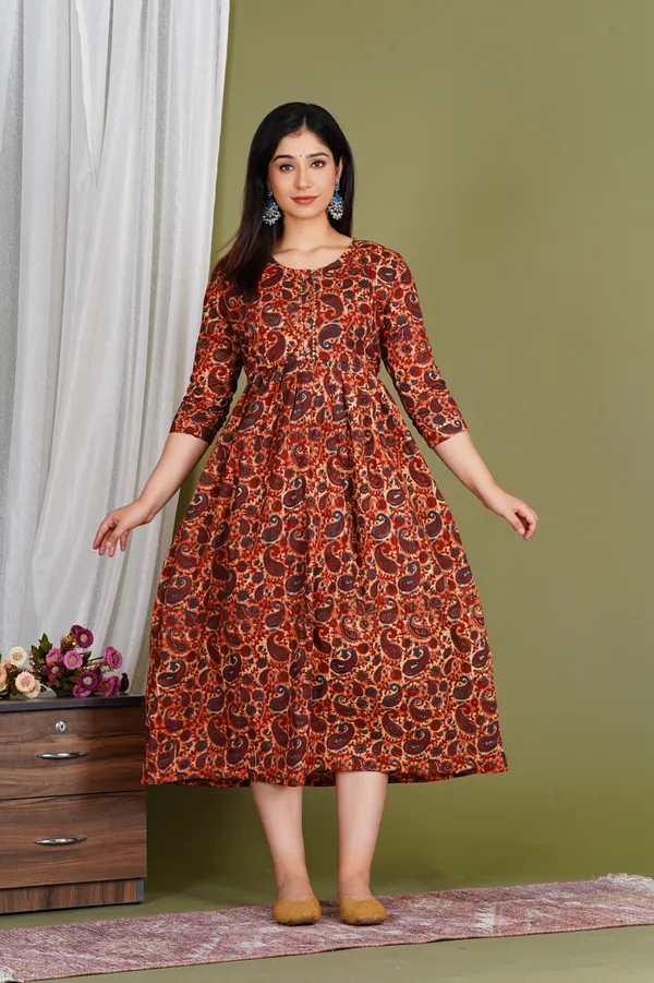 Red_carry_rayon_maternity_and_feeding_kurti