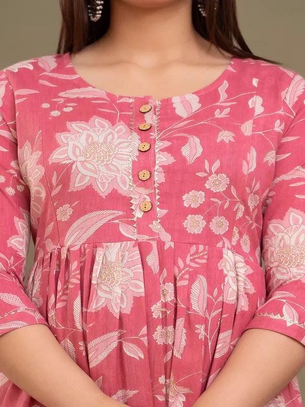 Red_royal_cotton_maternity_and_feeding_kurti