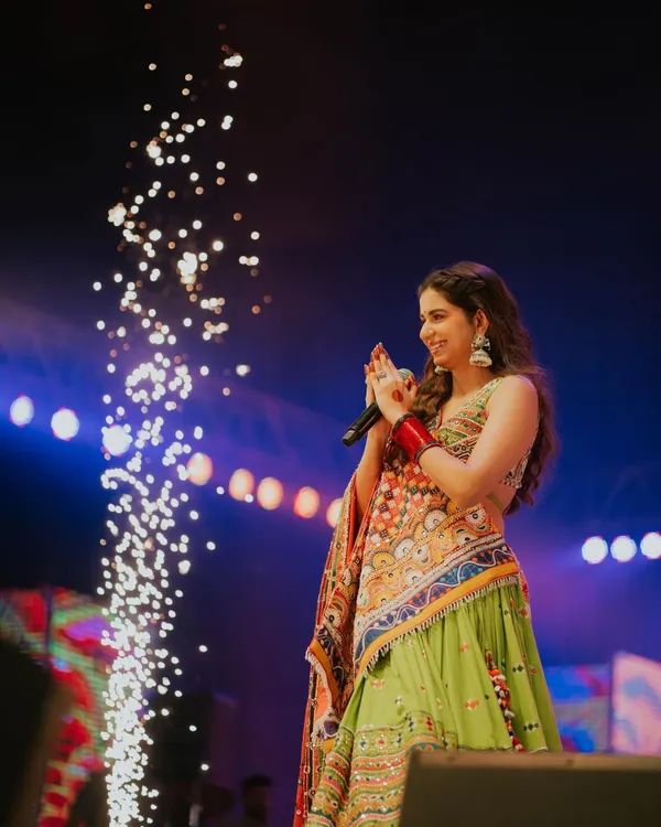 Parrot_And_Maroon_Designer_Lehngha_Real_Mirror_Work_With_Dupatta_And__Blouse_Piece