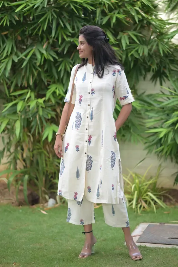 Off_White_Royal_Mughal_Cotton_Coord_Set_For_Women