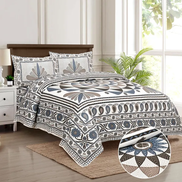 320_TC_katha_patchwork_design_King_Size_Premium_Cotton_Bedsheet_With_Two_Pillow_Covers_-_275_X_275_cm_(King_size)