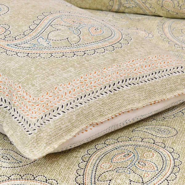 320_TC_katha_patchwork_design_King_Size_Premium_Cotton_Bedsheet_With_Two_Pillow_Covers_-_275_X_275_cm_(King_size)