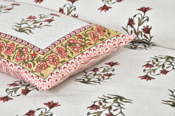 380_TC_jaipuri_print_100%_Cotton_Bedsheet_With_Two_Pillow_Covers_/_handblock_print_bedsheet_-_275_X_275_cm_(King_size)