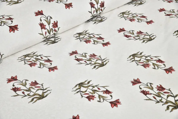 380_TC_jaipuri_print_100%_Cotton_Bedsheet_With_Two_Pillow_Covers_/_handblock_print_bedsheet_-_275_X_275_cm_(King_size)