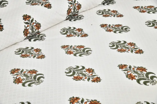 380_TC_jaipuri_print_100%_Cotton_Bedsheet_With_Two_Pillow_Covers_/_handblock_print_bedsheet_-_275_X_275_cm_(King_size)