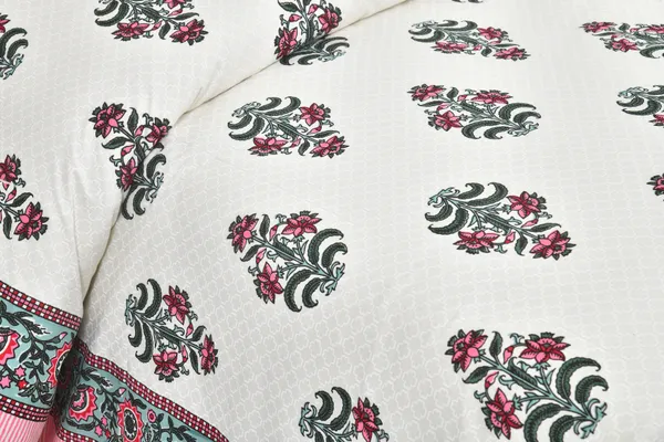 380_TC_jaipuri_print_100%_Cotton_Bedsheet_With_Two_Pillow_Covers_/_handblock_print_bedsheet_-_275_X_275_cm_(King_size)