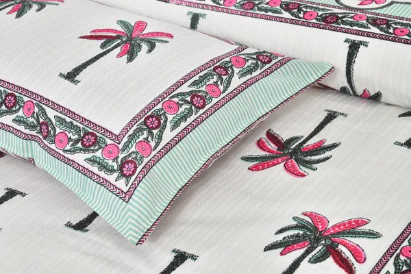 380_TC_jaipuri_print_100%_Cotton_Bedsheet_With_Two_Pillow_Covers_/_handblock_print_bedsheet_-_275_X_275_cm_(King_size)
