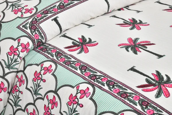 380_TC_jaipuri_print_100%_Cotton_Bedsheet_With_Two_Pillow_Covers_/_handblock_print_bedsheet_-_275_X_275_cm_(King_size)