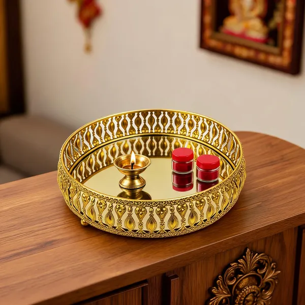 Golden_Metal_Filigree_Round_Decorative_Tray