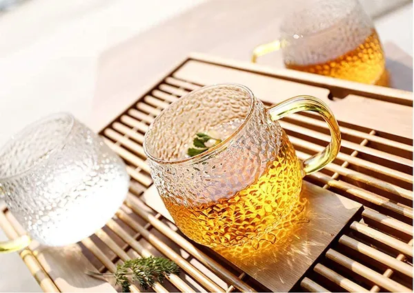 Tea_and_Coffee_Cup_Glass_Mug,_Used_for_Tea,_Coffee,_Green_Tea,_Lemon_Tea_Cup_with_Handle_Golden_(410ml,_Set_of_2)