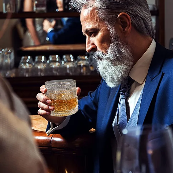 _Old_Fashioned_Dancing_Whiskey_Glass_Set_of_6_with_Rotatable_Bottom_-Spinning/_Swirling_Glasses-170_ml_Tumbler_Rocks_Bar_Glass_for_Drinking_Vodka,_Bourbon,_Scotch,_Tequila