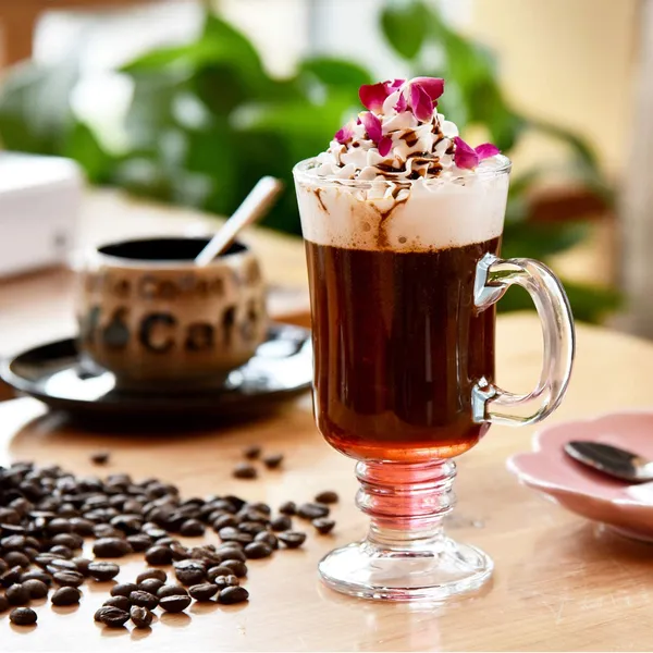 _Irish_Glass_Coffee_Mugs,_Latte_Cups,_Set_of_4_Cappuccino_and_Hot_Chocolate_Mugs_with_Handle,_Clear_Glass_Mugs_for_Hot_Beverages_-_300ML