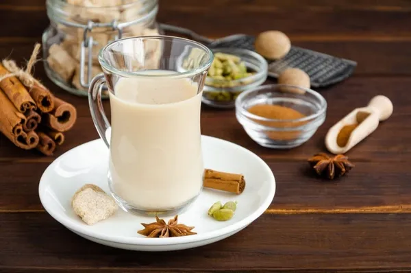 _Glass_Tea_Cups_Set_of_6,_Coffee_Mugs_with_Handle_Transparent_Drinking_Cup_for_Milk,_Cappuccino,_Hot_Chocolate_&_Cold_Beverages_(180ml)_(U-Shape)