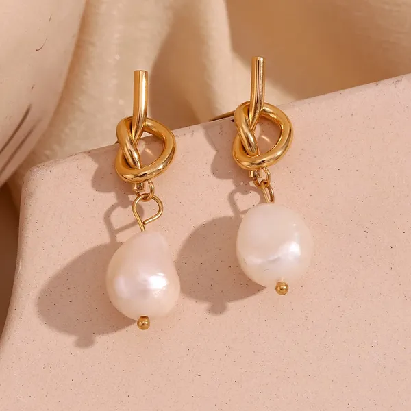 Korean_Knots_of_Grace:_Pearl_Drop_Gold_Earring_For_Women_And_Girls