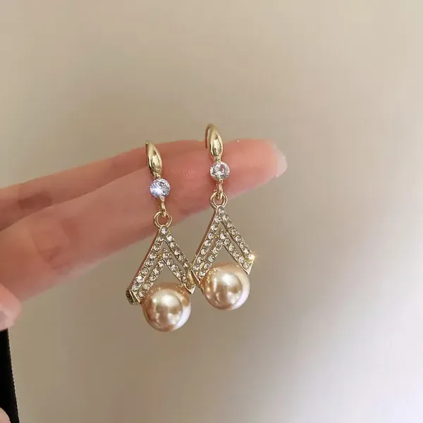 Korean_Korean_Zirconia_Triangle_Hook_Earrings_For_Women_And_Girls