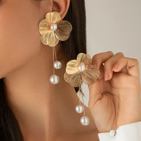 Korean_Luxurious_Flower_Pearl_Drop_Gold_Earring