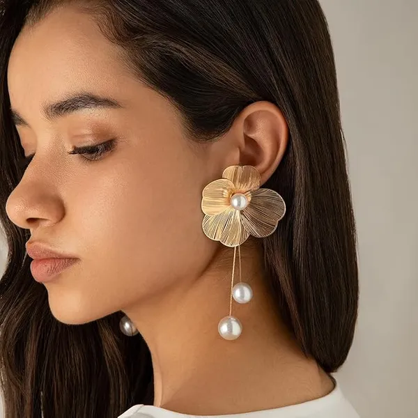 Korean_Luxurious_Flower_Pearl_Drop_Gold_Earring
