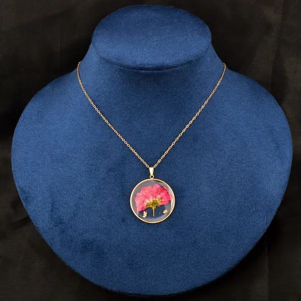 Anti-Tarnish_Golden_Petals_Statement_Necklace