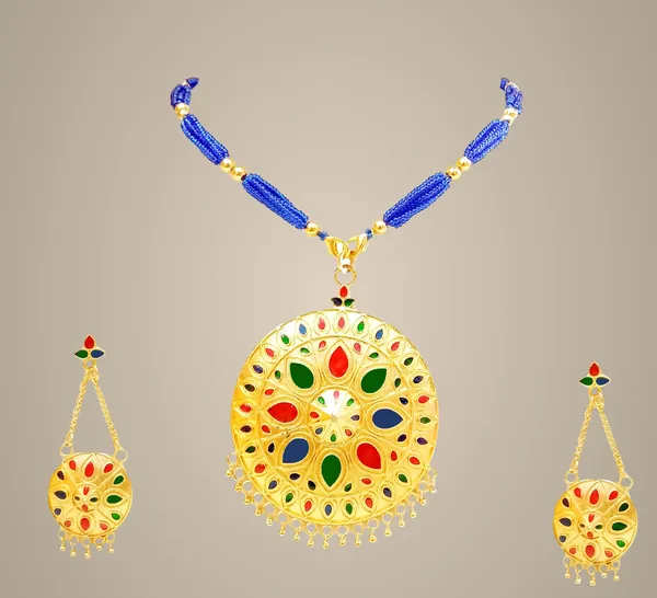 Assamese_Traditional_Multi_Colour_Japi_Jewellery_Set_For_Women