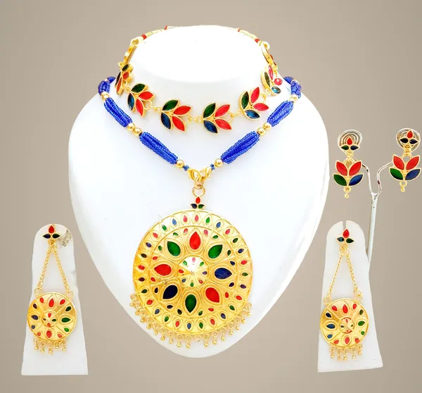 Assamese_Traditional_Multi_Color_Japi_And_Golpata_Jewellery_Set_For_Women