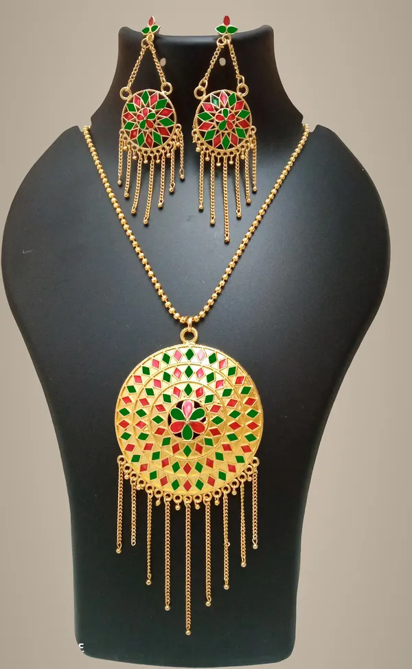 Assamese_Traditional_Gold_Plated_Red_Green_Colour_Japi_Chain_Jewellery_Set_For_Women