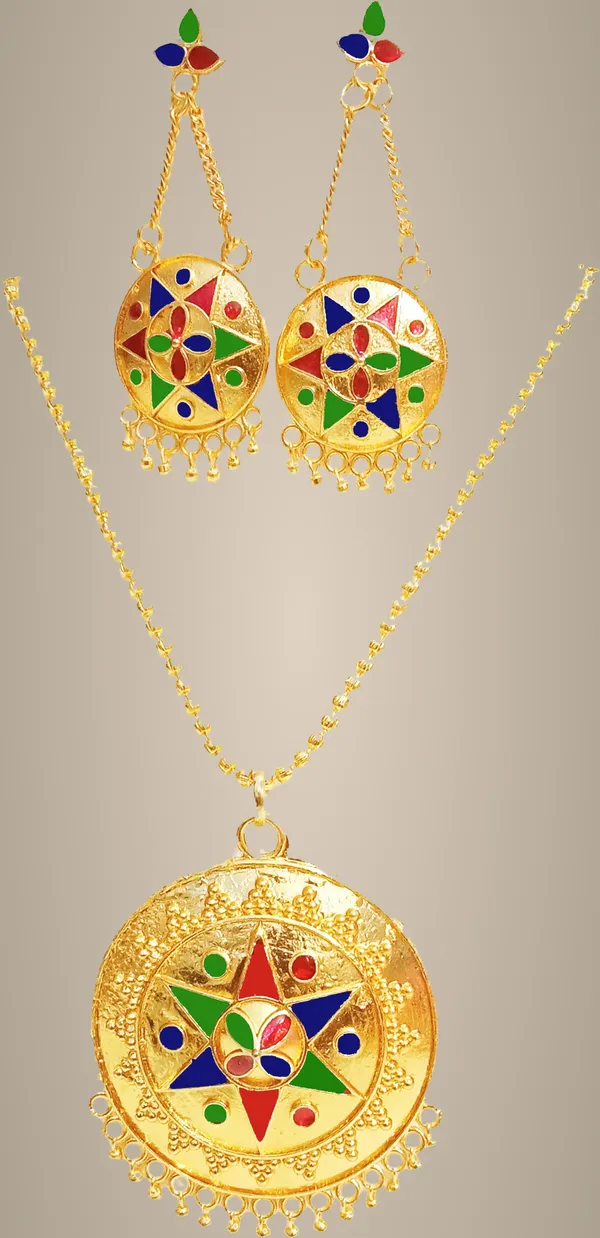 Assamese_Traditional_Multi_Colour_Japi_Jewellery_Set_For_Women