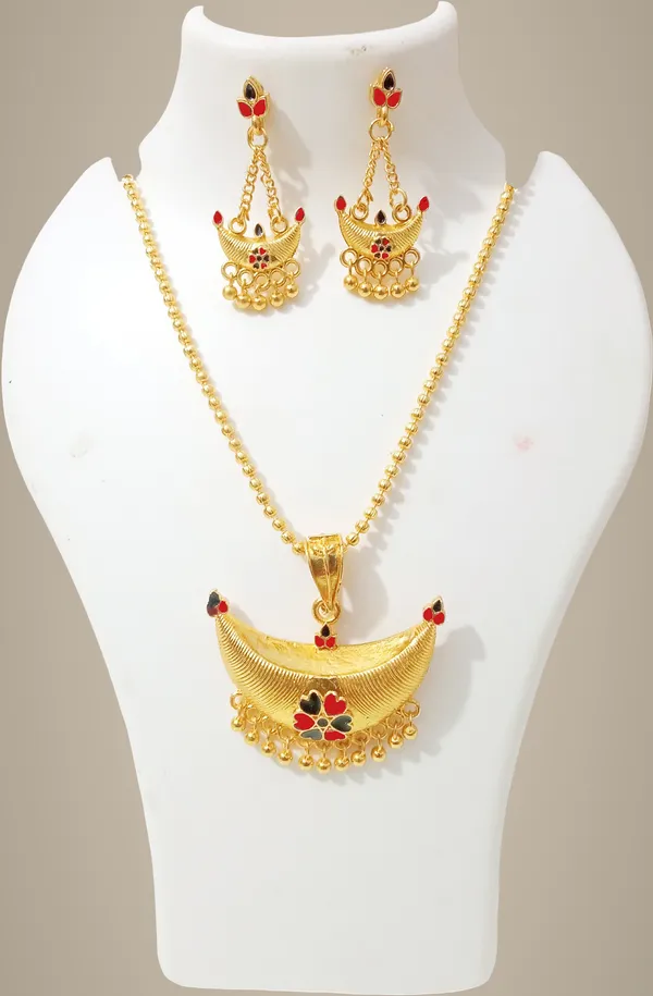 Assamese_Traditional_Red-Black_Colour_Pendant_Chain_Set_For_Women_&_Girl