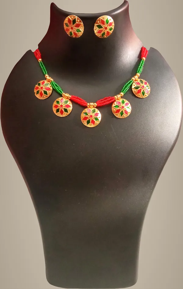 Assamese_Traditional_Red-Green_Colour_Golpata_Tassel_Jewellery_Set_For_Women