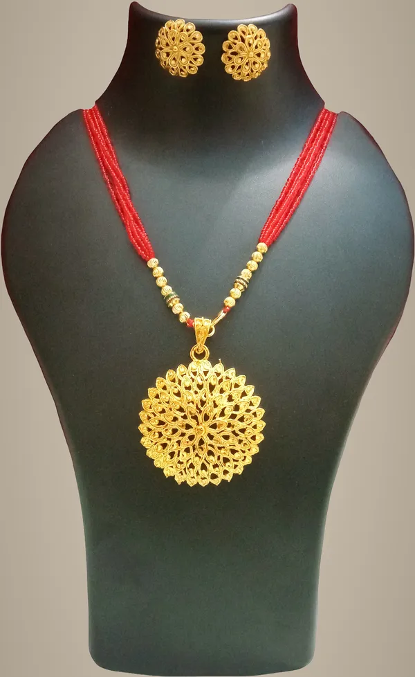 Assamese_Traditional_Gold_Plated_Tassel_Jewellery_Set_For_Women