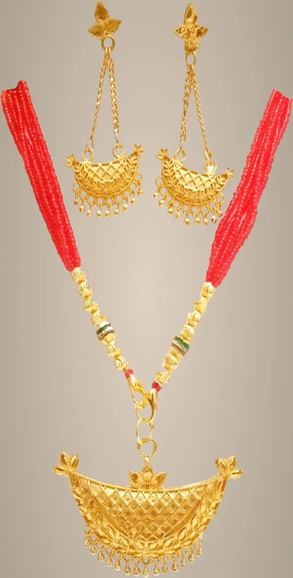 Assamese_Traditional_Red_Joonbiri_Jewellery_Set_For_Women