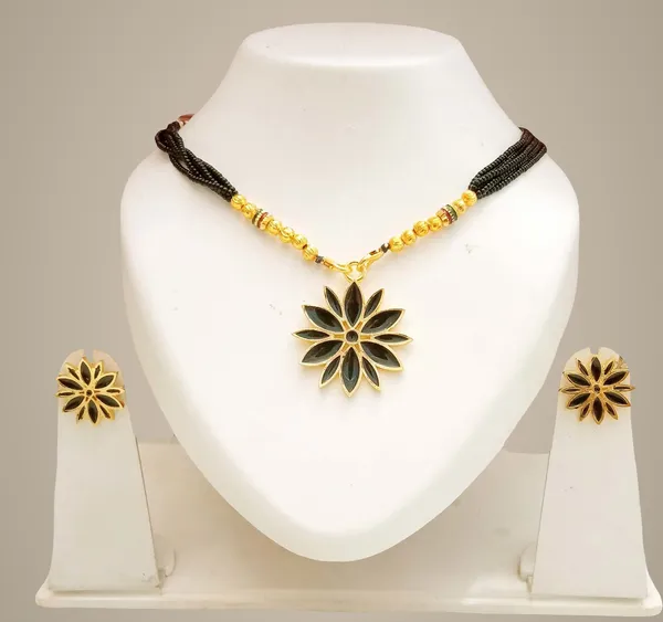 Assamese_Traditional_Gold_Plated_Black_Minakari_Tassel_Jewellery_Set_For_Women