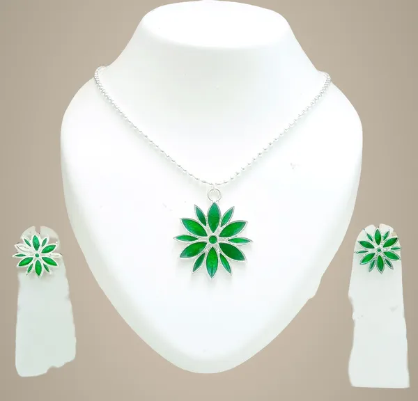 Assamese_Traditional_Silver_Plated_Green_Colour_Chain_Jewellery_Set_For_Women