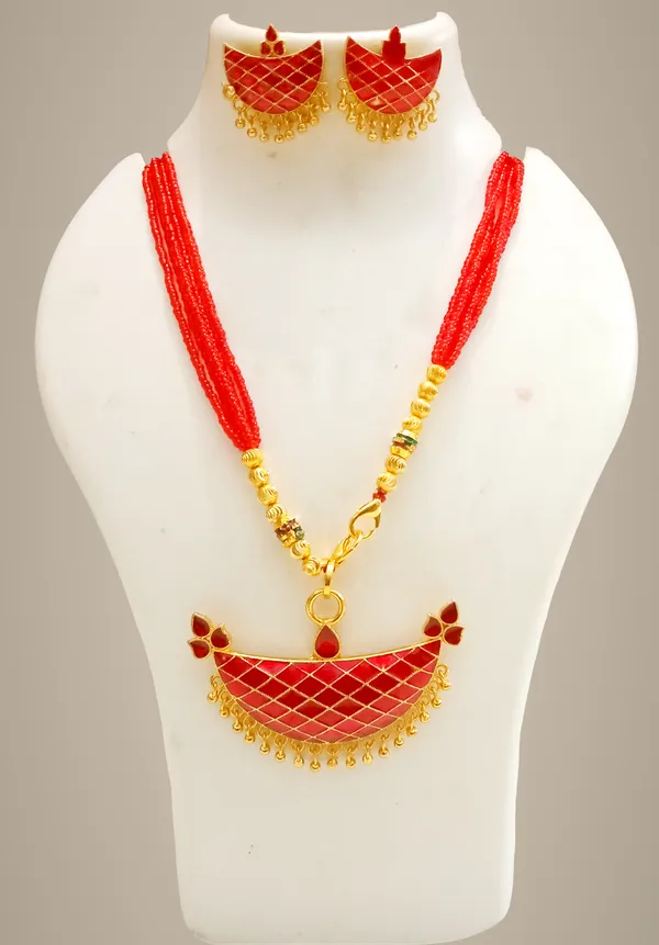 Assamese_Jewellery_Gold_Plated_Red_Colour_Joonbiri_Tassel_Jewellery_Set_For_Women_&_Girl