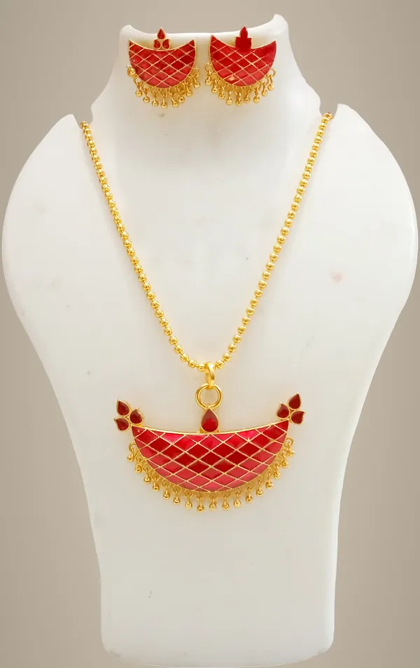 Assamese_Traditional_Gold_Plated_Red_Colour_Joonbiri_Chain_Jewellery_Set_For_Women_&_Girls