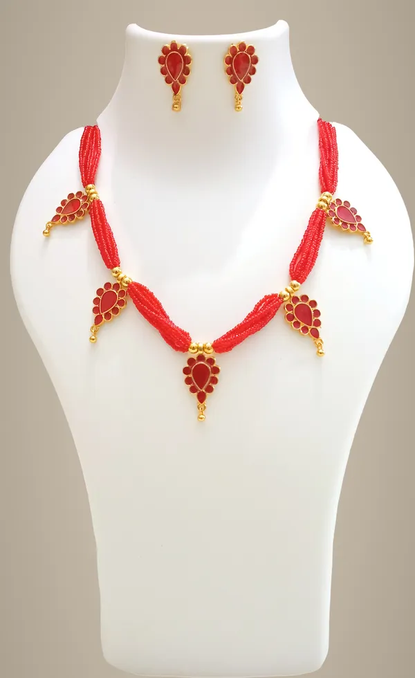 Assamese_Traditional_Gold_Plated_Red_Colour_Tassel_Golpata_Necklace_Set_For_Women
