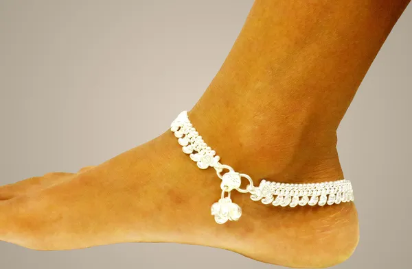 Indian_Traditional_Ethnic_Fashion_Foot_Jewellery_Artificial_Alloy_Anklet