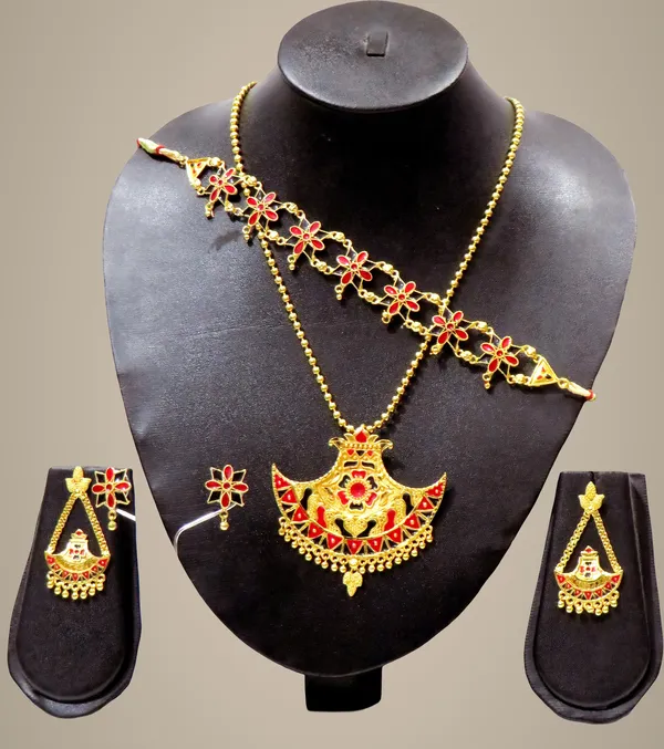 Assamese_Traditional_Gold_Plated_Red_Black_Colour_Combo_Jewellery_Set_For_Women