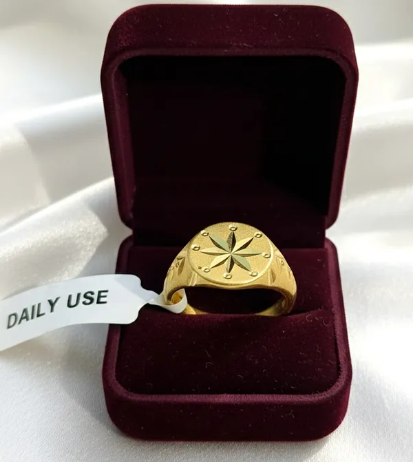 Balaji_Gold_Golden_Classic_Round_Face_Directional_Star_Band_Ring_For_Men