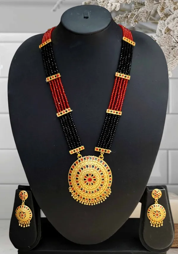 Assamese_Traditional_Copper_Based_Gold_Plated_Red_Black_Colour_Japi_Tassel_Jewellery_Set_For_Women_&_Girl