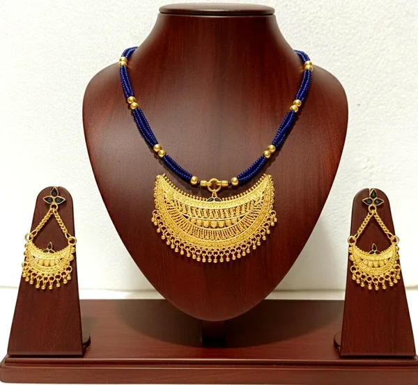 Assamese_Traditional_Gold_Plated_Blue_Colour_Joonbiri_Tassel_Jewellery_Set_For_Girls_&_Women
