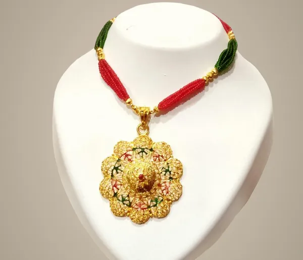 Assamese_Traditional_Gold_Plated_Red_Green_Colour_Tassel_Jewellery_Set_For_Women