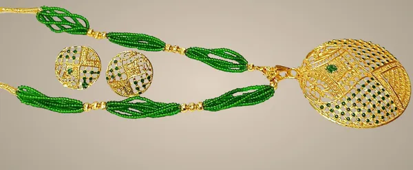 Assamese_Traditional_Gold_Plated_Green_Colour_Tassel_Jewellery_Set_For_Women