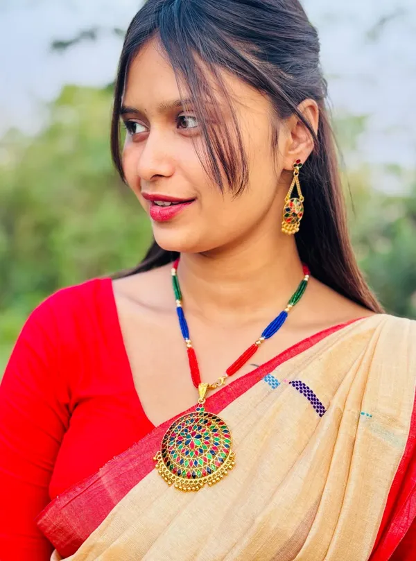 Assamese_Traditional_Multicolor_Meenakari_Japi_Jewellery_Set