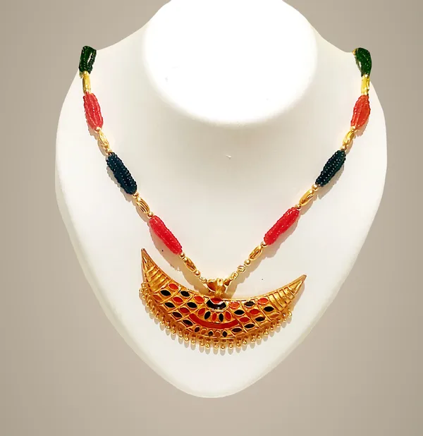 Assamese_Traditional_Gold_Plated_Red_Black_Colour_Joonbiri_Tassel_Jewellery_Set_For_Women