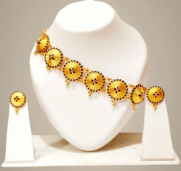 Assamese_Traditional_Gold_Plated_Black_Colour_Golpata_Necklace_Set_For_Women